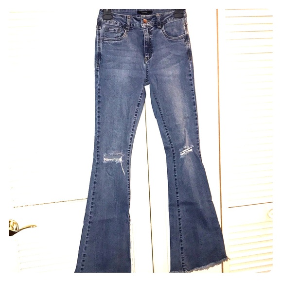 Jeans - Picture 1 of 6